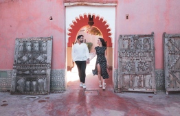 Best-selling author Amber Rae and Farhad Attaie. PHOTO: LUX* SOUTH ARI ATOLL