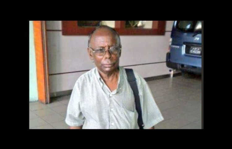 ކޮމީޑިއަން ޖޮނީ މަރުވެއްޖެ