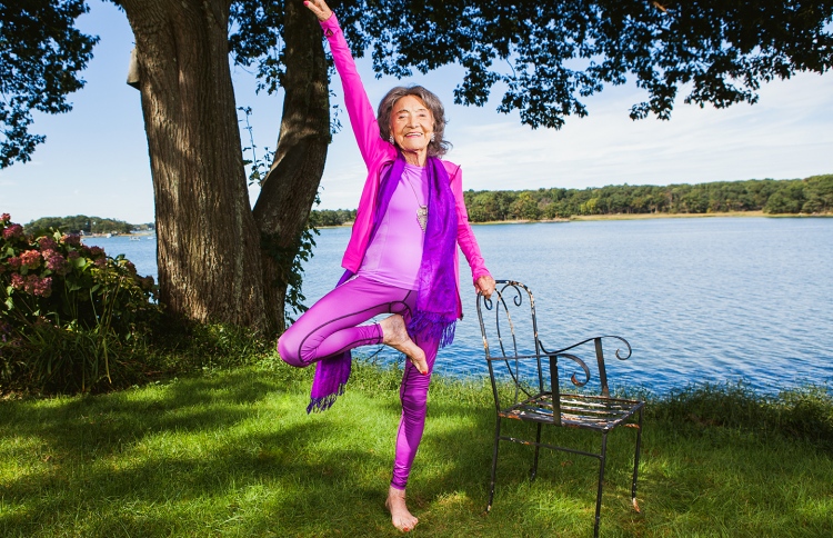 އުމުރުން 100: ފިޓްކަމުގެ ސިއްރަކީ ޔޯގާ