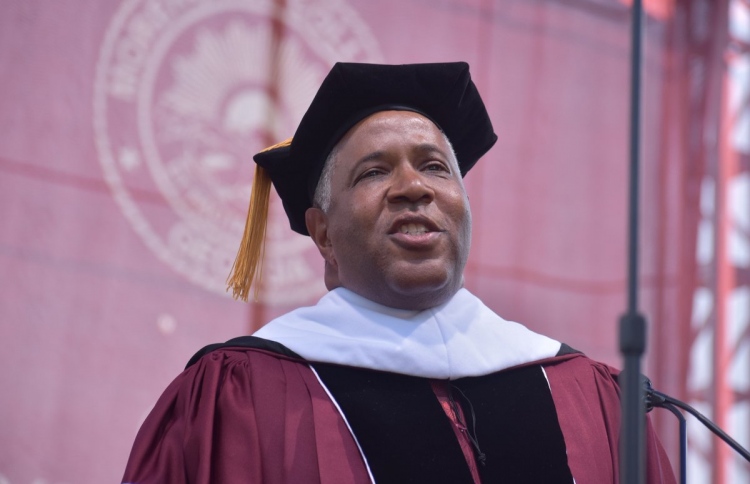 މަހުޖަނަކު 400 ދަރިވަރެއްގެ ލޯނާ ހަވާލުވެއްޖެ