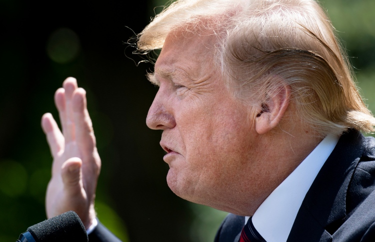 "އެންމެ ބޮޑު ގޯހަކީ ޖެފް ސެޝަންސްއަށް މަގާމު ދިނުން"