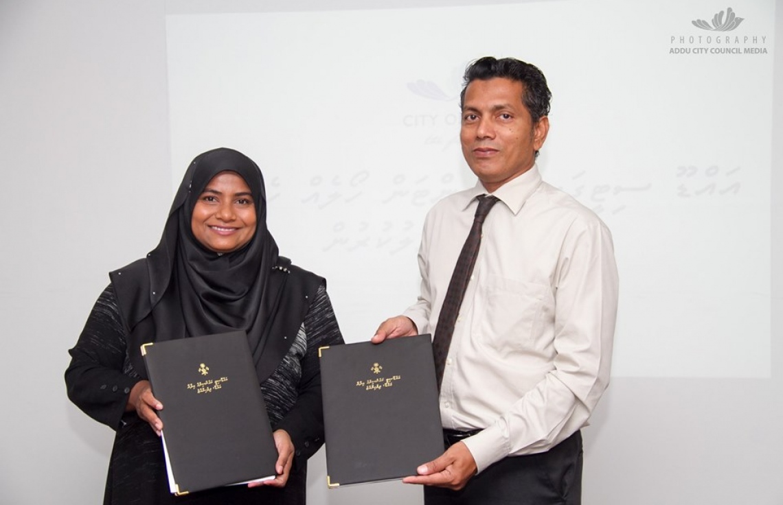 އައްޑޫގައި ބެޑްމިންޓަން ކޮމްޕްލެކްސްއެއް އަޅަނީ