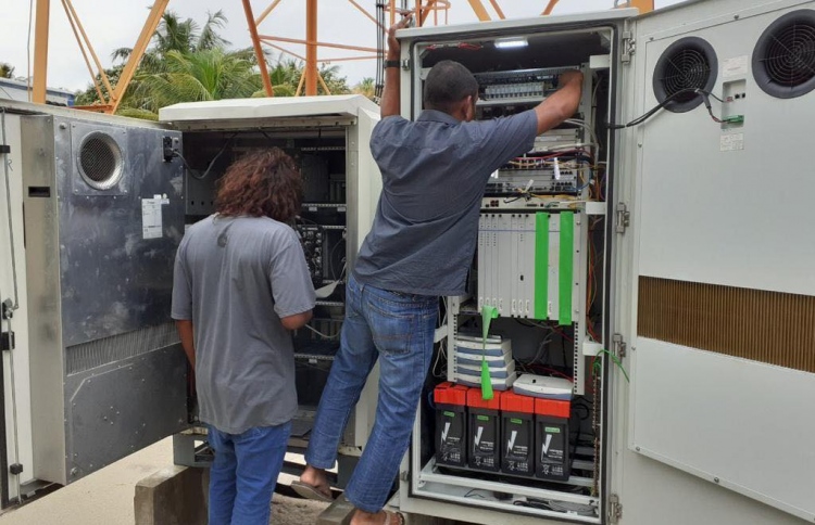 ހޮނު އެޅުމުން ލައްކައެއްހާ ރުފިޔާގެ ސާމާނު ހަލާކުވި