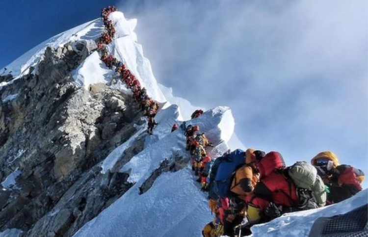 އެވަރެސްޓުގައި މީހުން މަރުވީ ތޮއްޖެހިގެން ނޫން: ނޭޕާލް