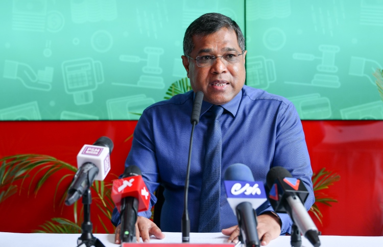 ޝަރީފްގެ މައްސަލަ އަނބުރާ ގެންދަން ވިސްނަނީ