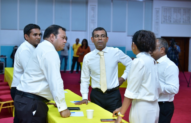 ނަޝީދުގެ ނުރުހުން: "އަޅުގަނޑު ވަތްކެއް ނުކުރެވޭނެ"!