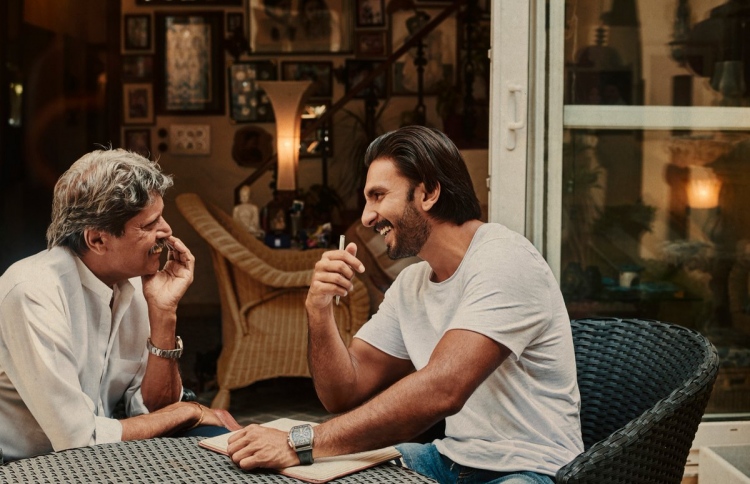 ބޮލީވުޑްގެ ޚަބަރުތައް ކުރުކޮށް