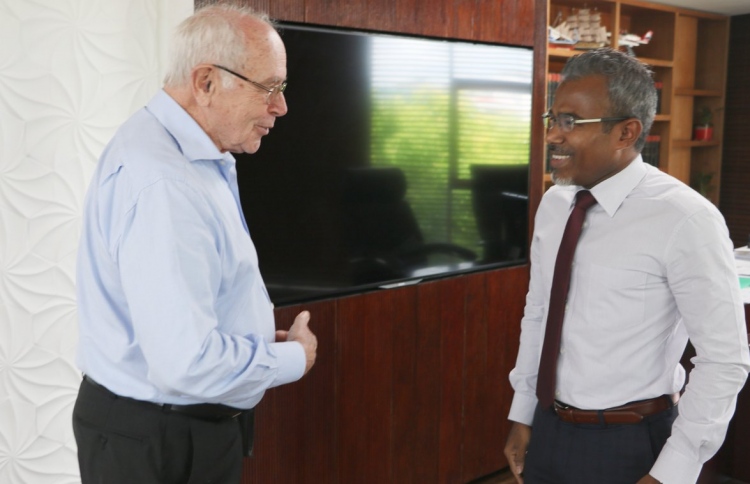 ކްރީގްލާގެ ނަމަށް ހުތުރުވާ ވާހަކަދެއްކުމުން ހިތާމަކުރަން