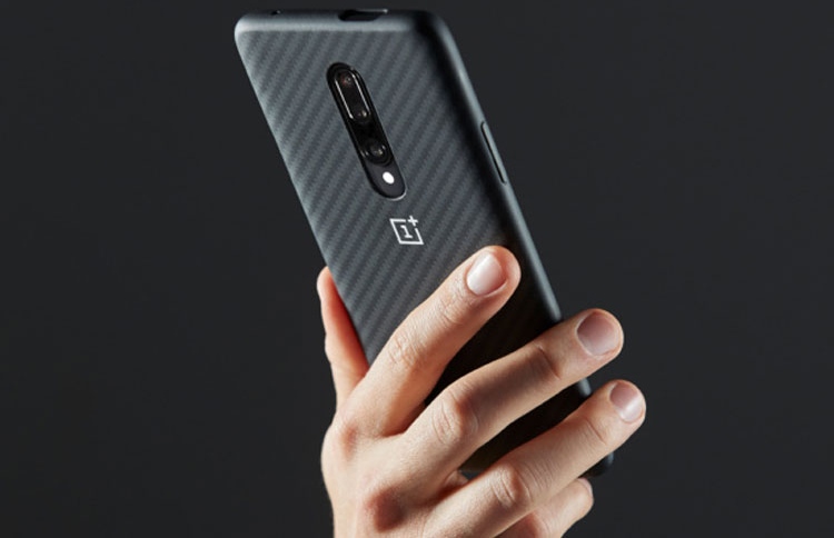 ވަންޕްލަސް 7 ޕްރޮ އަކީ ހިނގުން އެންމެ އަވަސް ފޯނު