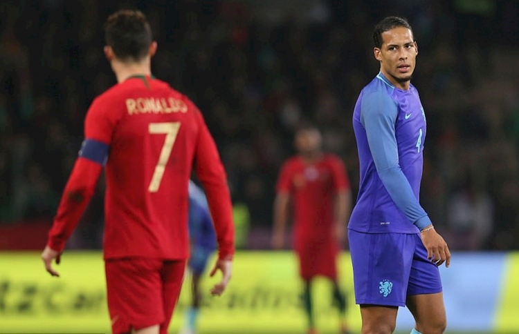 ނެދަލެންޑްސް ޑިފެންސަށް ރޮނާލްޑޯ ހުއްޓުވޭނެ: ކޫމަން