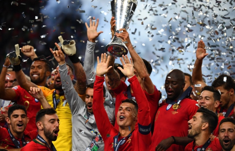 ޔުއެފާ ނޭޝަންސް ލީގު ޕޯޗުގަލް ކާމިޔާބުކޮށްފި