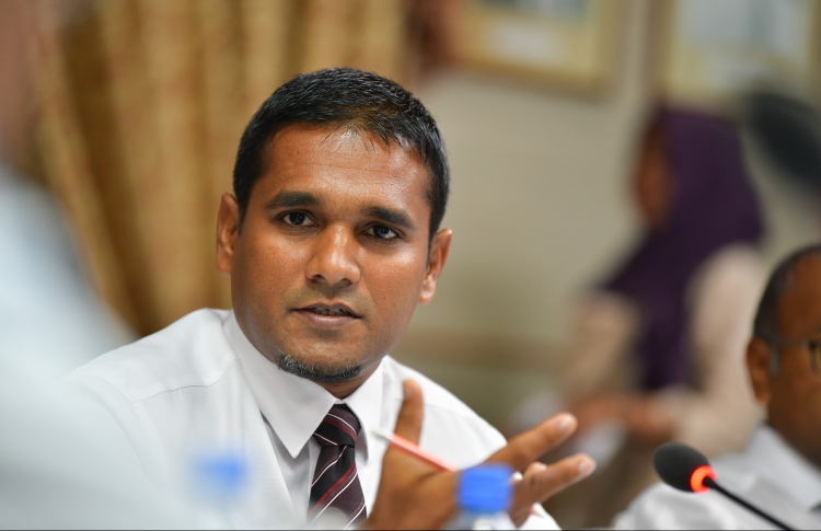 ބޭންކްރަޕްސީ ގާނޫނެއް މުހިއްމު: މެމްބަރުން