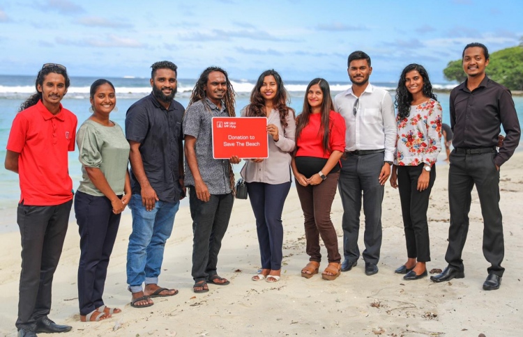 ބީއެމްއެލުން 'ސޭވް ދަ ބީޗް' އަށް 30،000 ދީފި