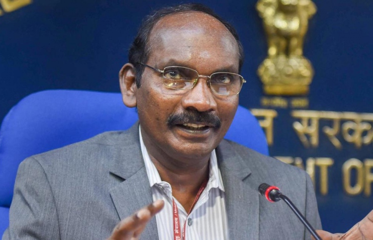 އިންޑިއާގެ އަމިއްލަ ޖައްވީ ސްޓޭޝަނެއް ލޯންޗް ކުރަނީ