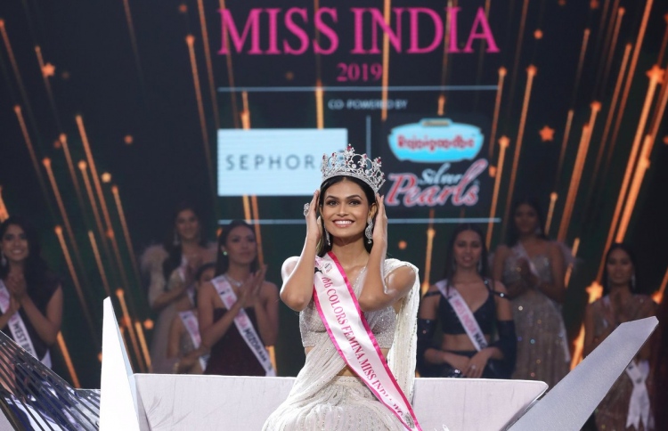 މިސް އިންޑިއާގެ ތާޖު ސުމަން ރާއޯ އަށް