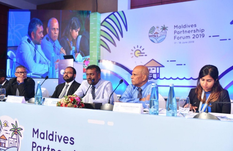 ޔާމީންގެ ދަތުރުފަތުރުގެ ސިޔާސަތު ރަނގަޅު: ފައްޔާޒް