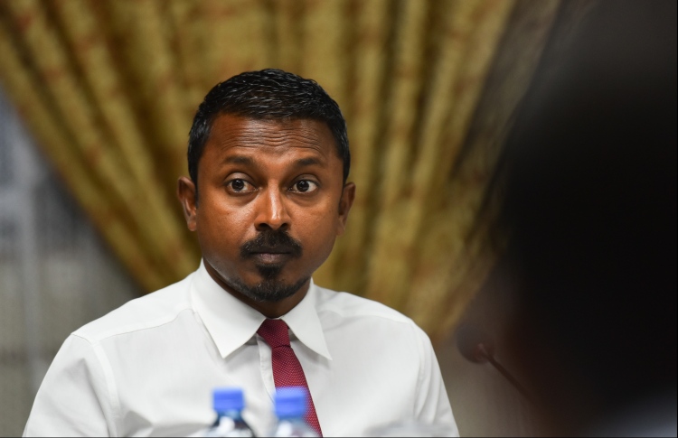 "ދައުރު އިތުރުނުކޮށްފިނަމަ ދިމާވާނެ ގޮންޖެހުން ބޮޑު"