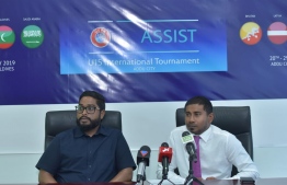 Bassam Adeel Jaleel with former Minister of Youth and Sports Ahmed Mahloof