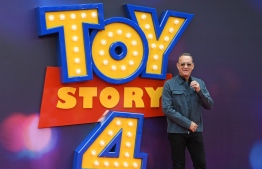 US actor Tom Hanks poses on the red carpet upon arriving for the European premiere of the film Toy Story 4 in London on June 16, 2019. (Photo by Daniel LEAL-OLIVAS / AFP)