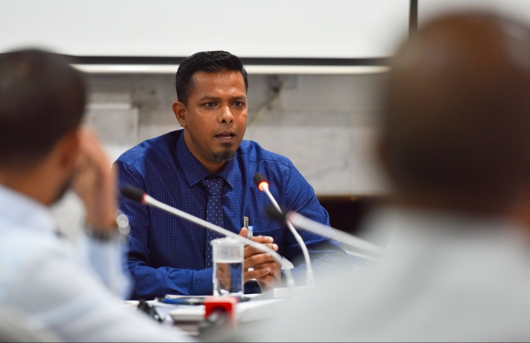 ދީބާޖާ އަށް ބަދަލު ނުދޭން އޮޑިޓަ ޖެނެރަލް އަންގައިފި