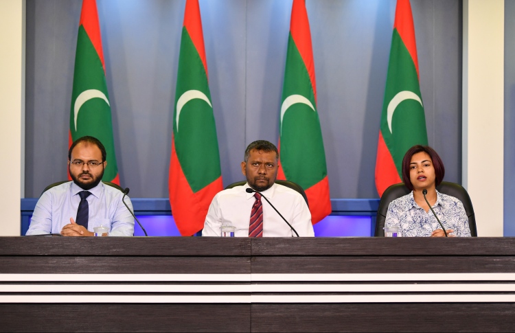 ގިނަ ފަރާތްތަކެއް އެދުނަސް ލޯނު ދިނީ 25 ފަރާތަކަށް