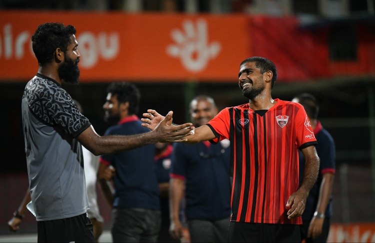 ޓީސީން ފަހު ވަގުތު ގްރީންސްޓްރީޓްސްއާ އެއްވަރުކޮށްފި