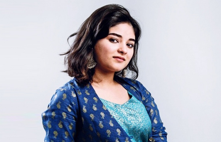 ބޮލީވުޑްގެ ޚަބަރުތައް ކުރުކޮށް