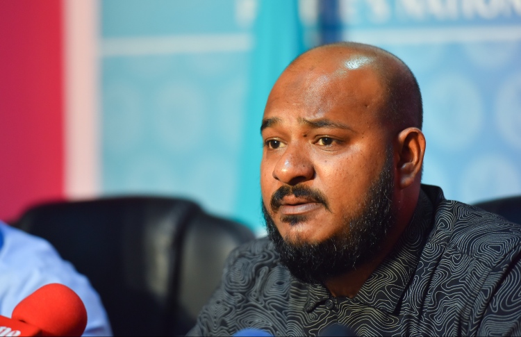 "ސަރުކާރަށް ނަސްރުގެ ދުވަސް ފާހަގަކުރާކަށް ނުކެރޭ"