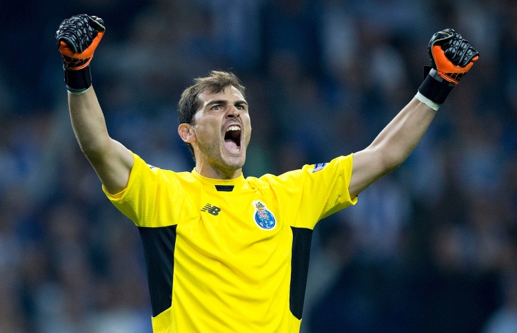 ހާޓްއެޓޭކަށް ފަހު ކަސިޔަސް އަލުން ޕްރެކްޓިހަށް