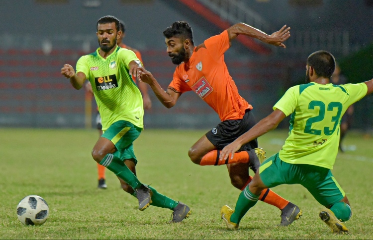 އީގަލްސްއާ އެއްވަރުވެ މާޒިޔާ އިން ފުރުސަތު ނަގާލައިފި