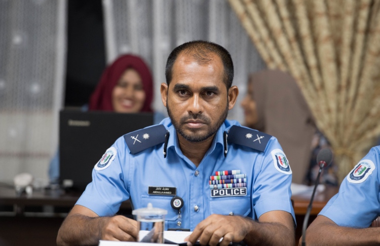 އަނިޔާ ކުރުން ހުއްޓުވަން މަސައްކަތް ކުރަން: ޕޮލިސް