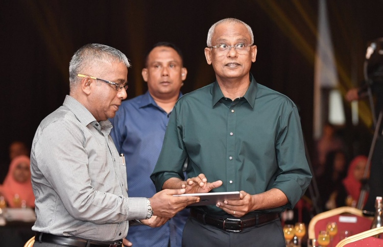 އާމްދަނީ ނުހޯދާ ބަޔަކު ތިބުމަކީ ބޮޑު ކަންބޮޑުވުމެއް