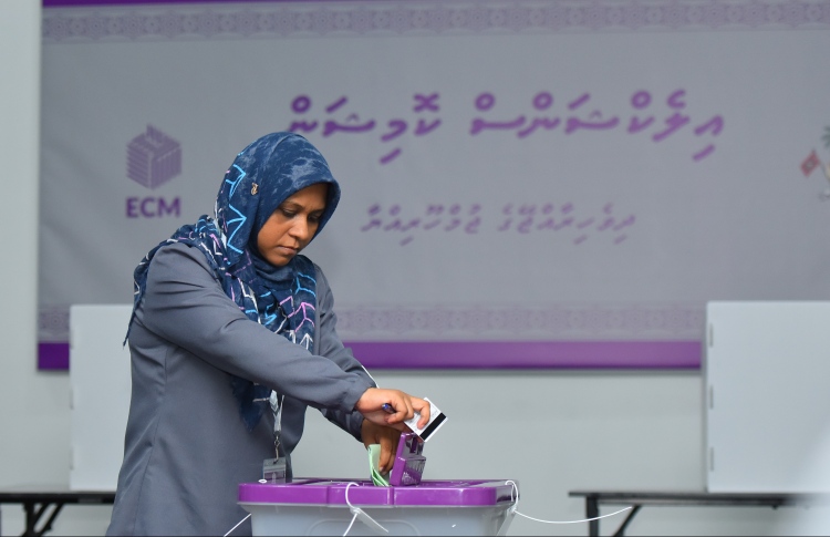 ޖޭއެސްސީއަށް ވަކީލަކު ހޮވަން ބާއްވާ އިންތިޚާބު ފަށައިފި