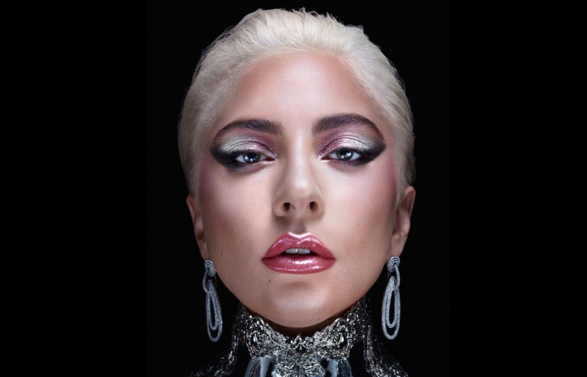 ލޭޑީ ގާގާގެ ބިއުޓީ ކަލެކްޝަން ޕްރި-އޯޑަރަށް