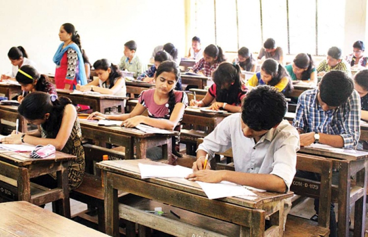 ކޮޕީކުރީ ދޯ؟ ހާހެއްހާ ދަރިވަރުންގެ ޖަވާބު އެއްގޮތަކަށް