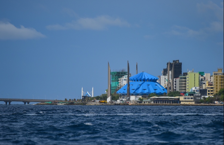 މިސްކިތް ހުޅުވުމުގެ މަޝްވަރާއަށް ސައުދީގެ ވަފުދެއް