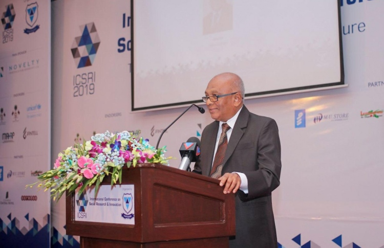 ވިލާ ކޮލެޖުގެ ރިސާޗް ކޮންފަރެންސް ފަށައިިފި