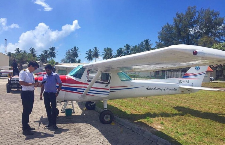 އައްޑޫގައި ފްލައިން ސްކޫލެއް ހިންގަން އަލުން ހުޅުވާލައިފި