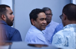 Former President Abdulla Yameen Abdul Gayoom en route to attend his Criminal Court hearing. PHOTO: HUSSAIN WAHEED / MIHAARU