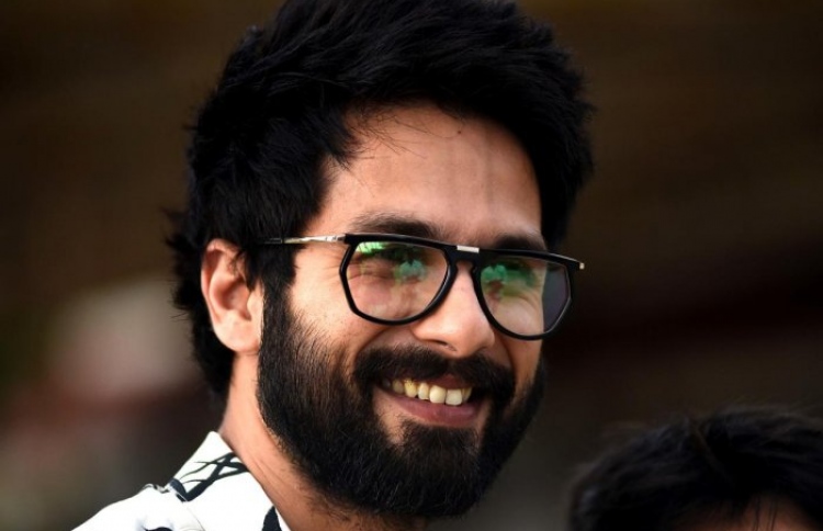 ޝާހިދު ކަޕޫރް ވެސް ފިލްމު ކުޅޭ އަގު ބޮޑުކޮށްފި