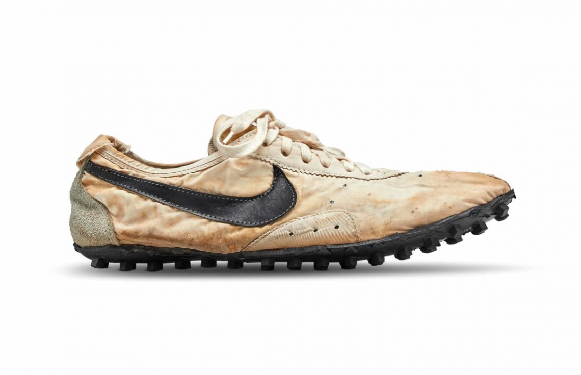 47 އަހަރުވީ ބޫޓެއް ރެކޯޑް އަގަކަށް ވިކިއްޖެ