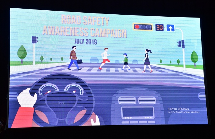 ދަރިވަރުންނަށް ހާއްސަކޮށް ރޯޑް ސޭފްޓީ ކެމްޕޭނެއް