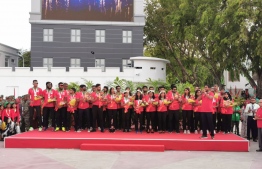 Welcoming ceremony concludes with a group photo session and the national anthem. PHOTO: MIHAARU.