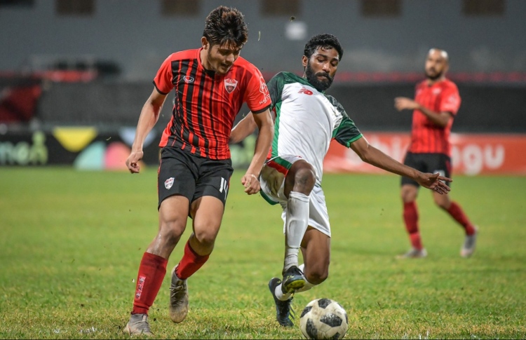 ޓީސީ އަތުން ދަ ގްރާންޑޭ އަށް ޕޮއިންޓެއް