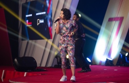 First Maldivian Idol winner Laisha Junaid performing at Mihaaru Sports Awards 2018. PHOTO: MIHAARU