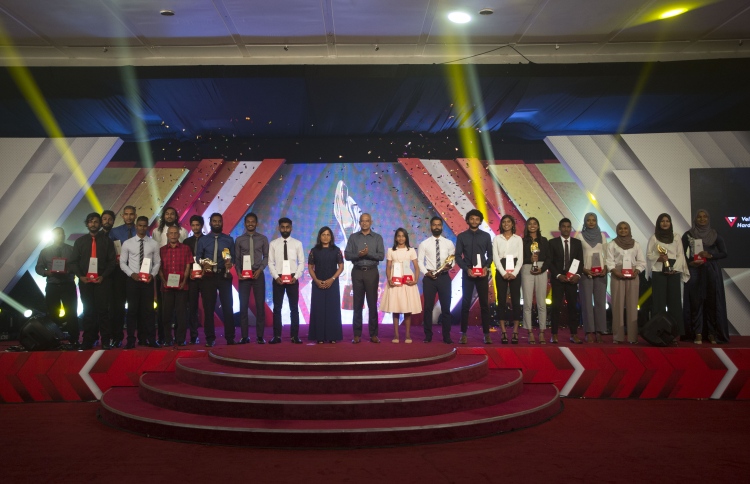 ކޮވިޑަށް ފަހު "މިހާރު އެވޯޑްސް" ބަދަލުތަކަކާއެކު