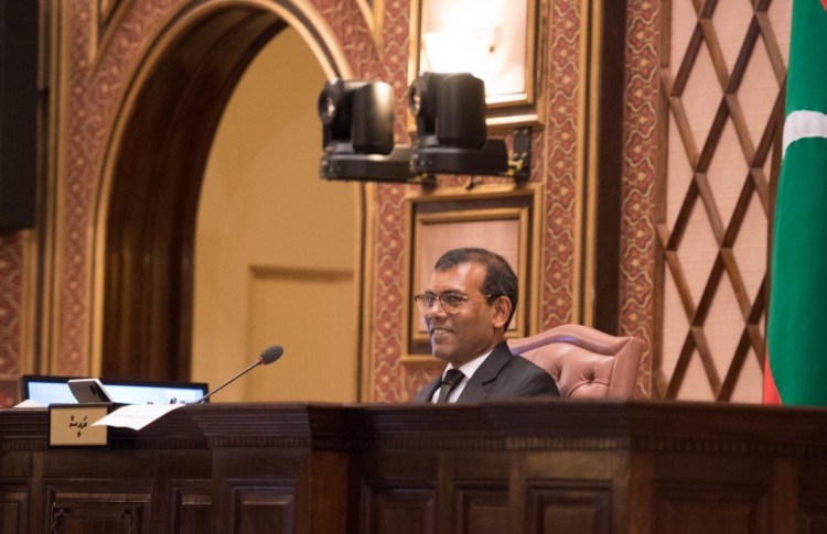 މެމްބަރުން ނެގުމުގައި ޖަޒުބާތު ވެގެން ނުވާނެ: ނަޝީދު