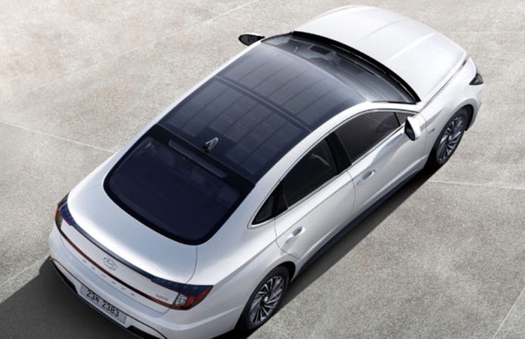 ހިއުންޑޭ ކާރެއްގައި ސޯލާ ފުރާޅެއް