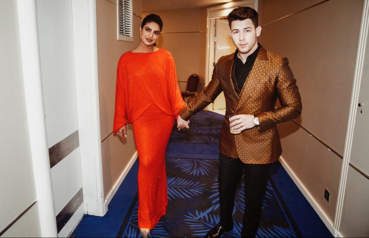 ޕްރިޔަންކާ އާއި ނިކް.