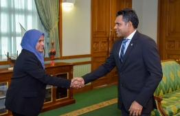 Ambassador of Maldives to China Aishath Azeema (L) meets Vice President Faisal Naseem. PHOTO/PRESIDENT'S OFFICE